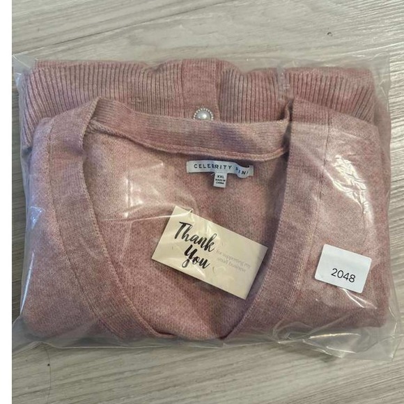 Pink Dusty Rose V Neck Button Front Cardigan Sweater Women XXL Celebrity - Picture 13 of 13